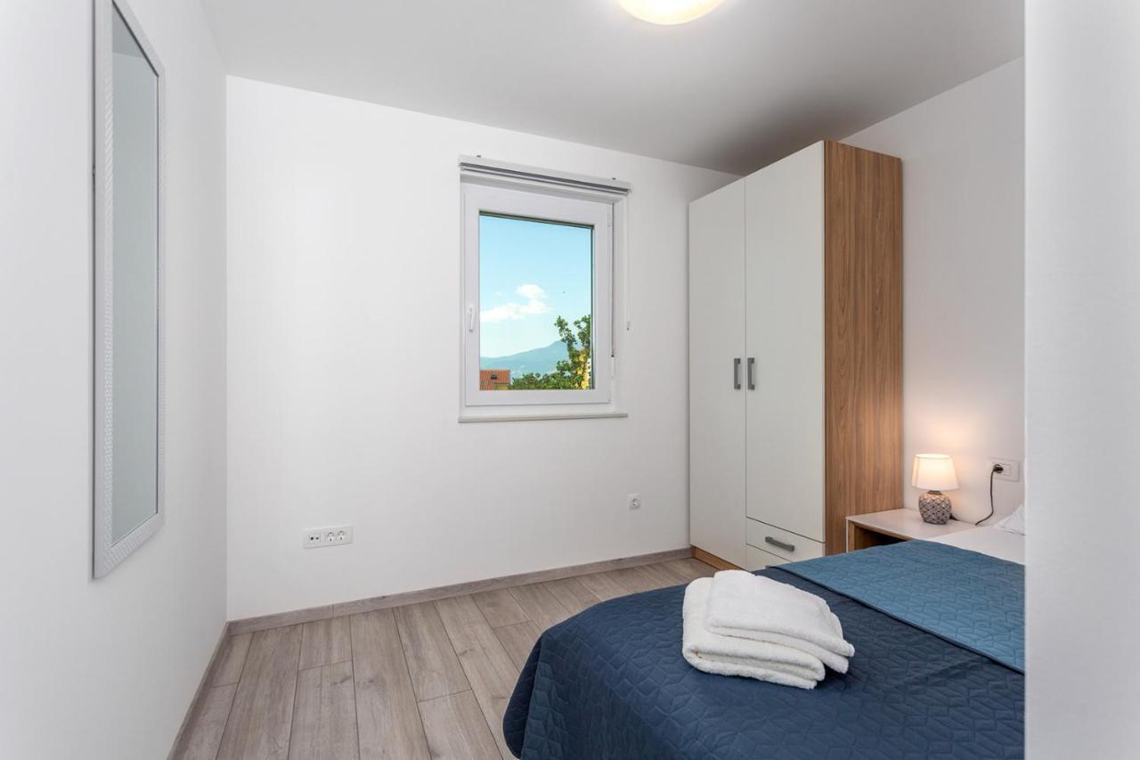 Kvarner Bay - Apartments 2 & 4 Rijeka Ngoại thất bức ảnh