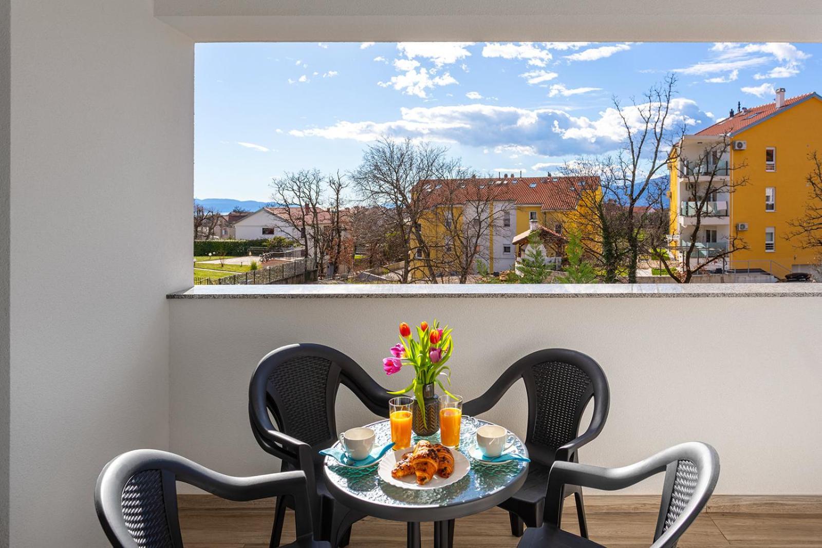 Kvarner Bay - Apartments 2 & 4 Rijeka Ngoại thất bức ảnh